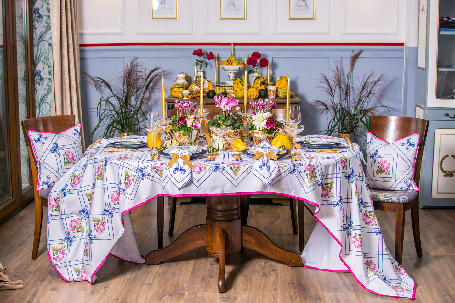 ULTRAMARINE BOWS PLACEMATS