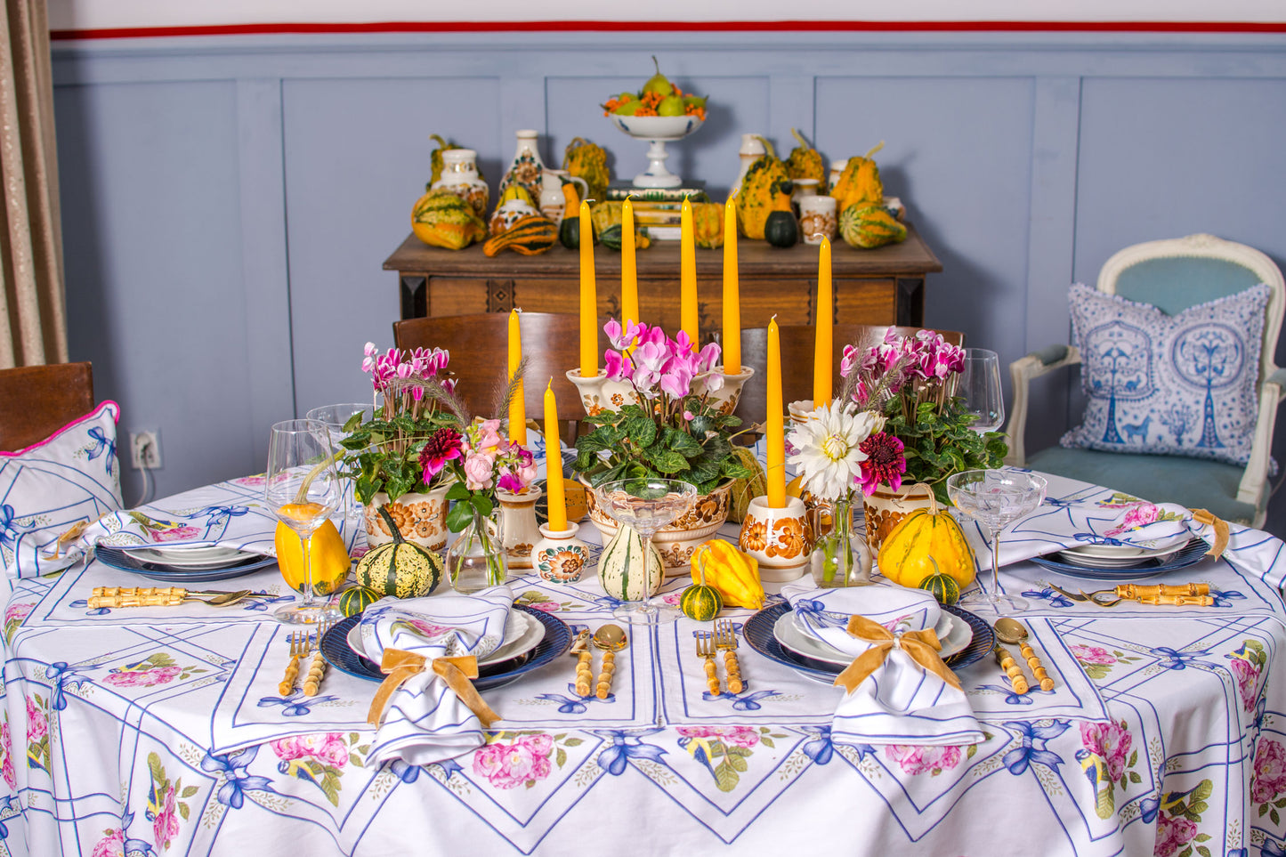 ULTRAMARINE BOWS PLACEMATS