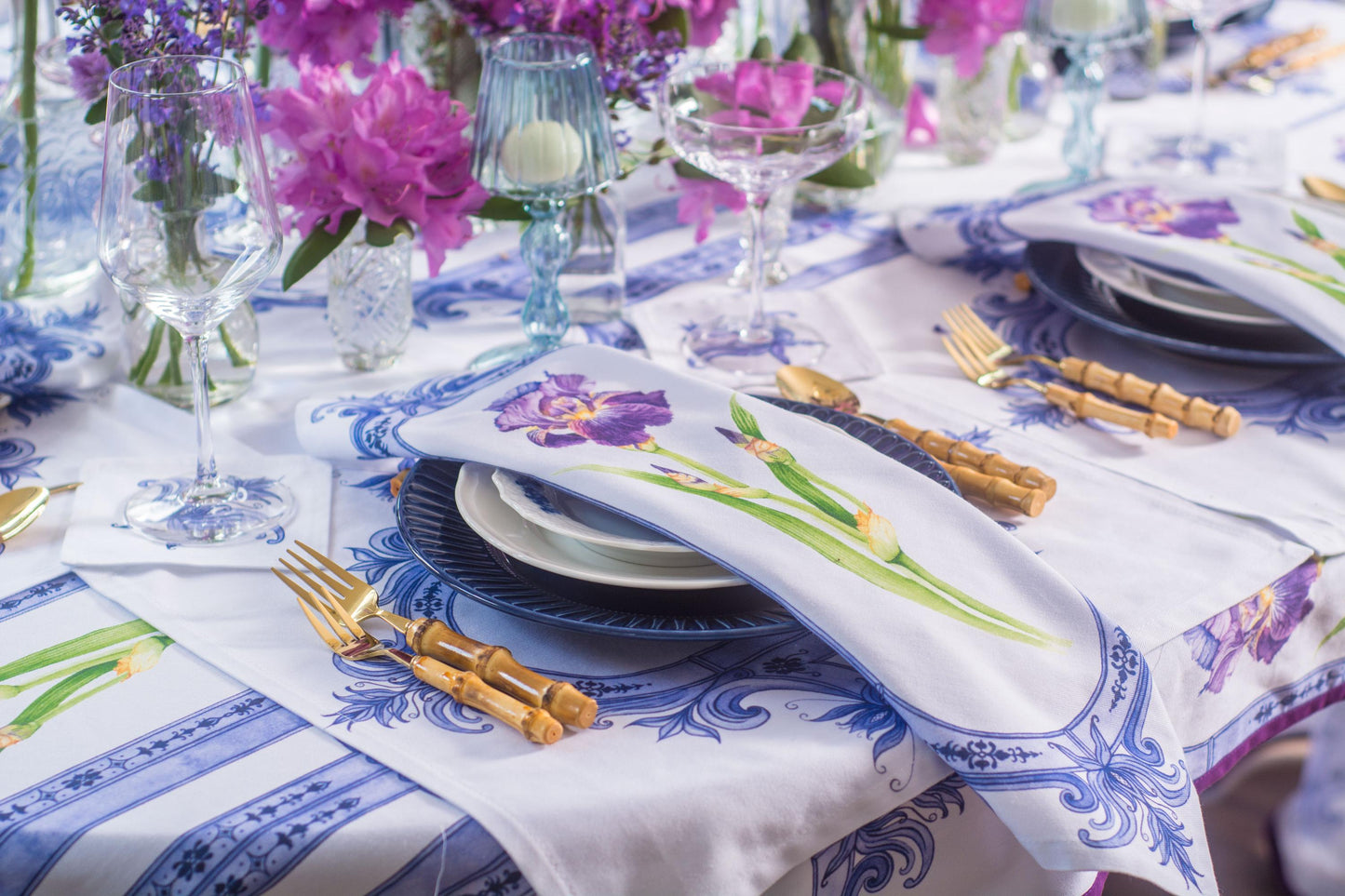 REFLECTION OF BEAUTY PLACEMATS & NAPKINS { Set of 4 }