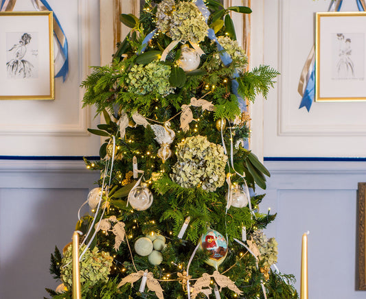 Nostalgic Nature Inspired Christmas Tree