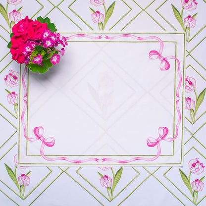 LOVE FLOWER TEA NAPKINS & BOW PLACEMATS { Set of 4 }