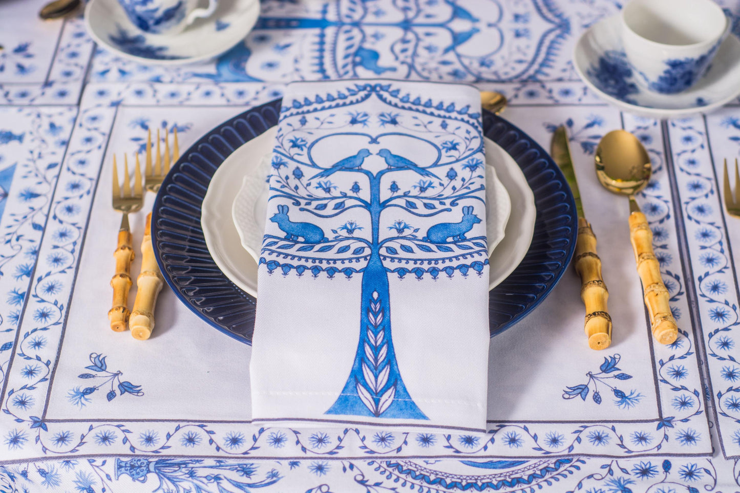BIRCH TREE NAPKINS AND PLACEMATS { Set of 4 }