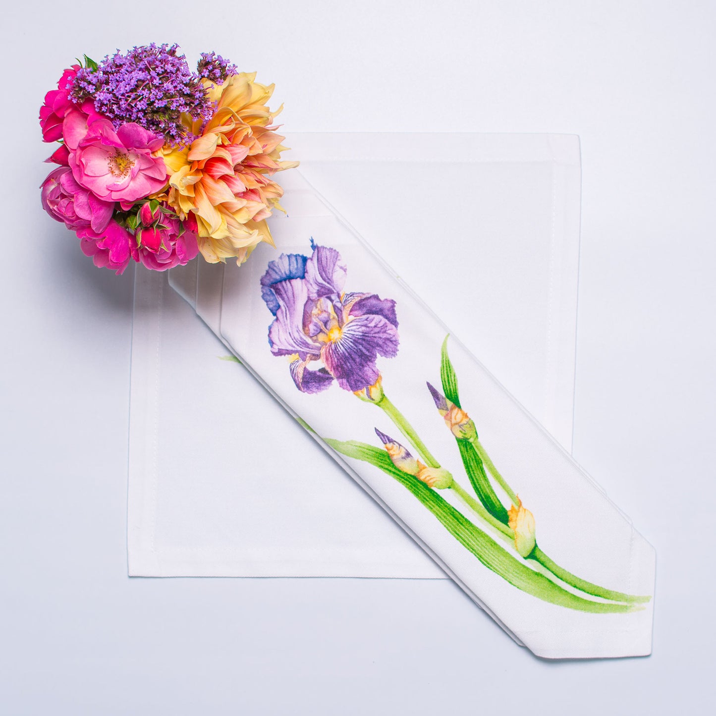 IRIS FLOWER COTTON TEA NAPKIN