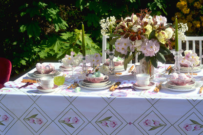 LOVE FLOWER TEA NAPKINS & BOW PLACEMATS { Set of 4 }