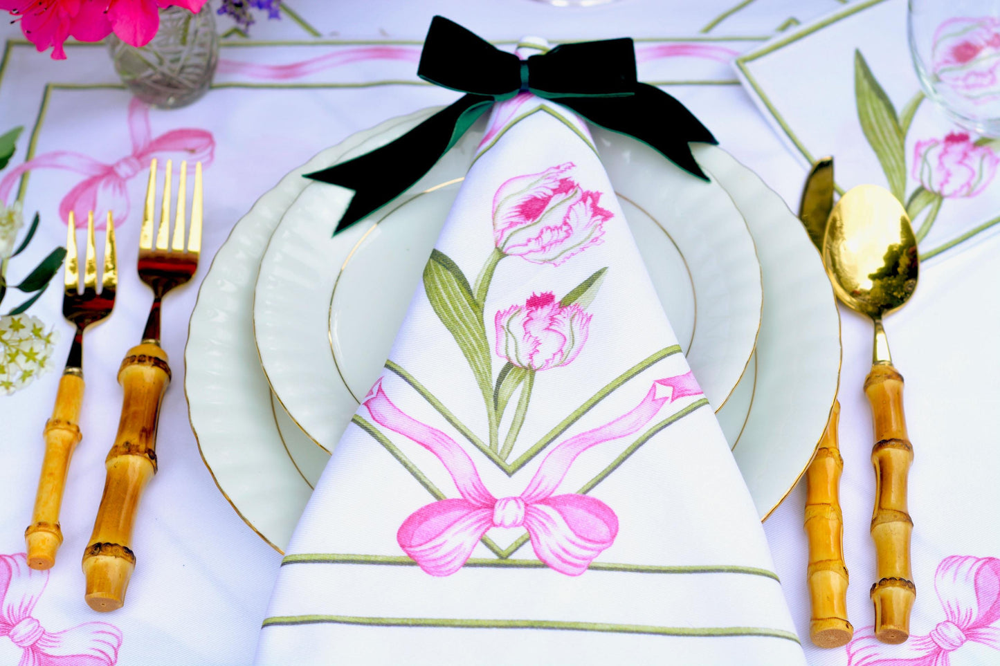 PARROT TULIP DINNER NAPKINS
