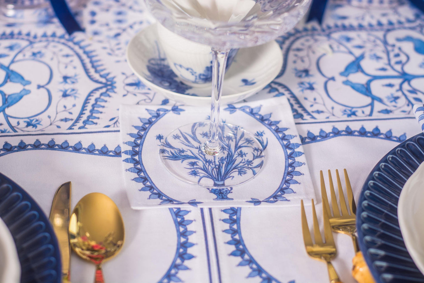 BOUQUET COCKTAIL NAPKINS