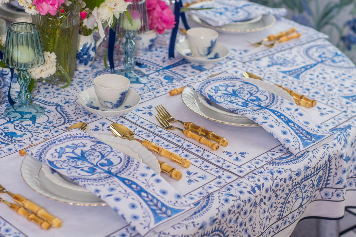 CHERRY TREE NAPKINS & PLACEMATS { Set of 4 }