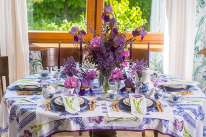 IRIS TEA NAPKINS & PLACEMATS { Set of 4 }