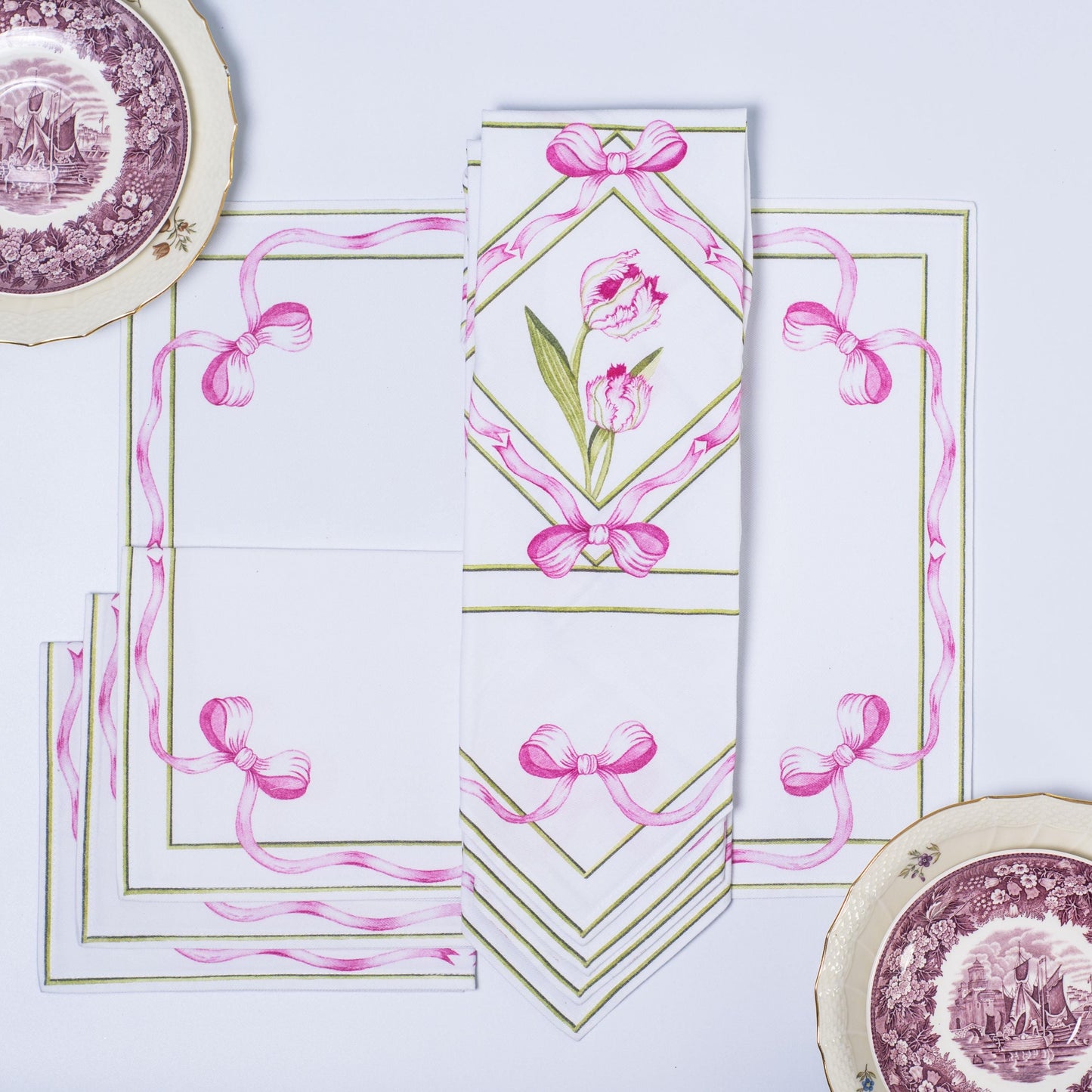 PARROT TULIP DINNER NAPKINS& PLACEMATS { Set of 4 }