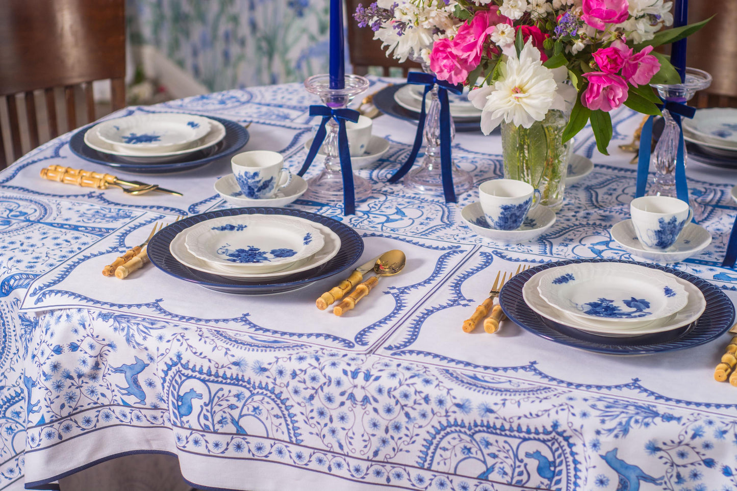 BLUE SCALLOP PLACEMATE